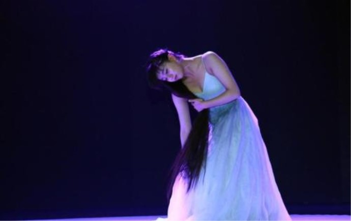 小彩旗上春晚