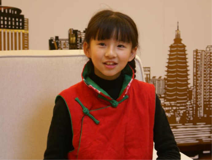 小彩旗生活照