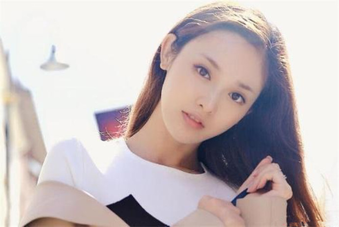 彭小苒