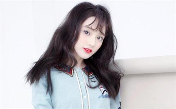 彭小苒照片