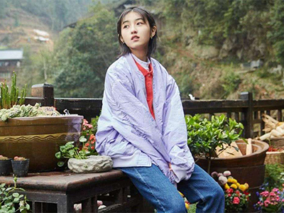 张子枫为《向往3》常驻嘉宾原因曝光 有人缘有实力也可以很幸