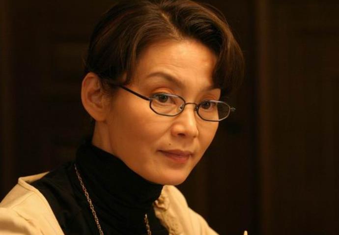 潘虹个人资料