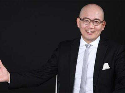 袁岳结婚 主持人陈辰和老公袁岳的结婚照曝光