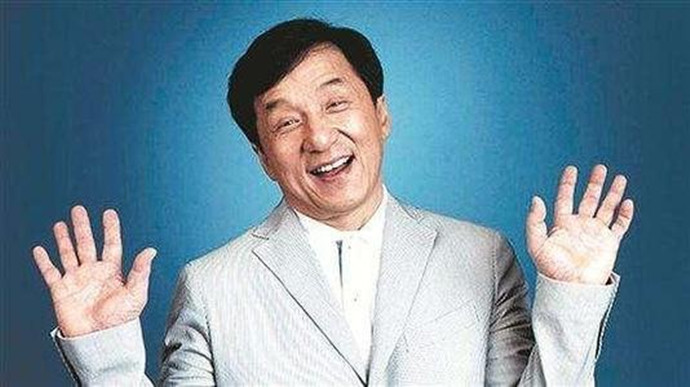 成龙真名叫什么 