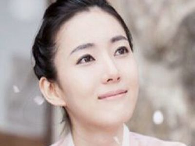 金雅英为什么不火 网友为其发声表示她很有潜能