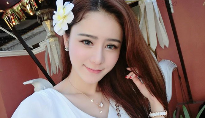 张馨月