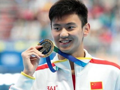 宁泽涛家庭背景 一家人都是军人身份军旅世家背景太强大