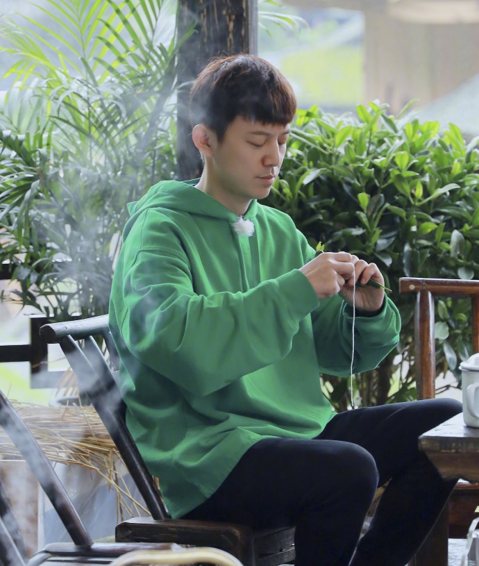 何炅照片