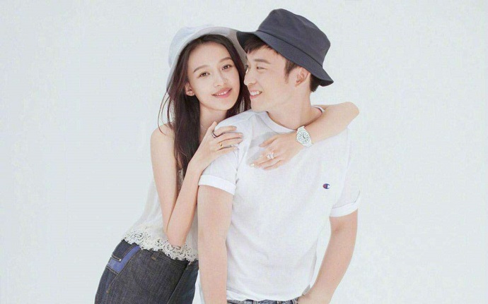 孙怡董子健合照