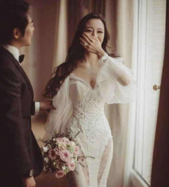 郎朗老婆