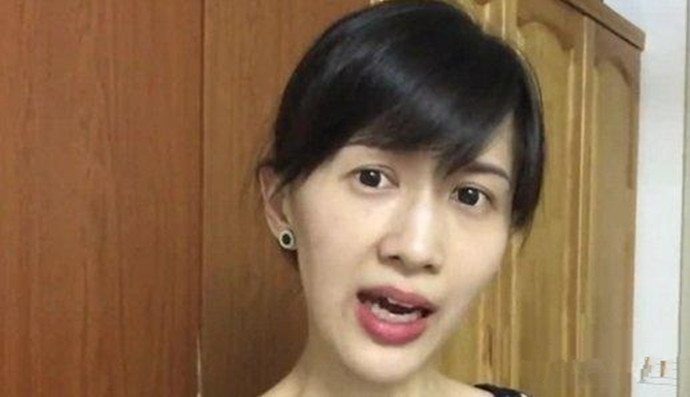  papi酱的老公照片曝光