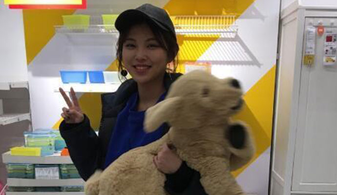 气质美女张天