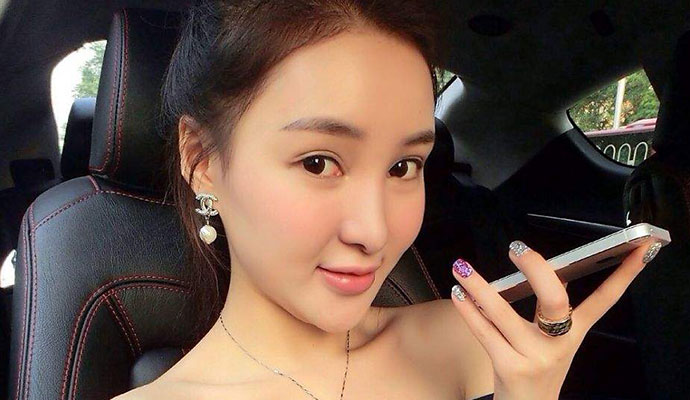 郭美美炫富