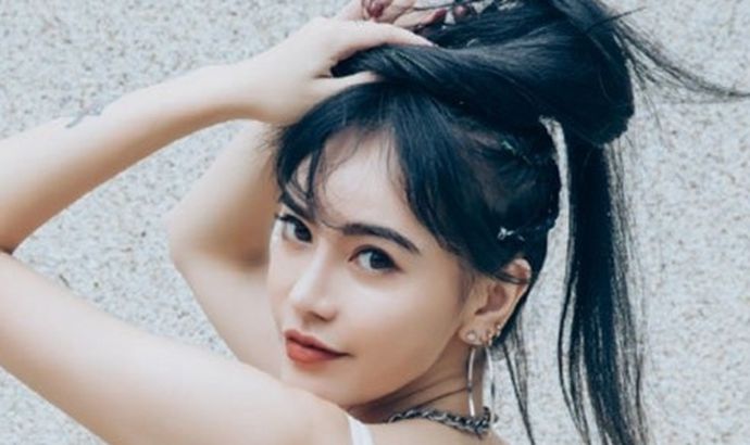 李方丁高颜值选手