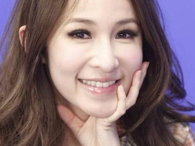 萧亚轩凌晨发视频 她是谁为什么叫鲜肉收割机