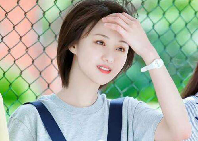 李现前女友之一还有郑爽？