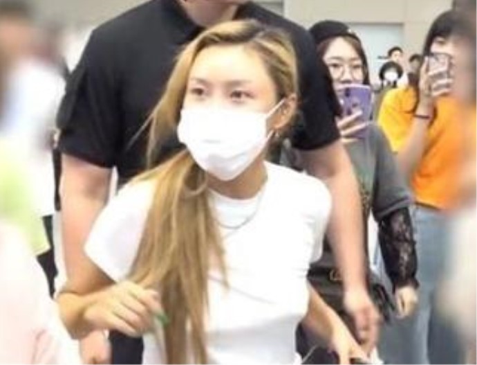 华莎机场no bra