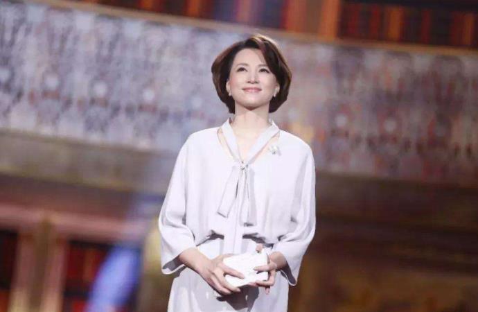 董卿得的是什么癌