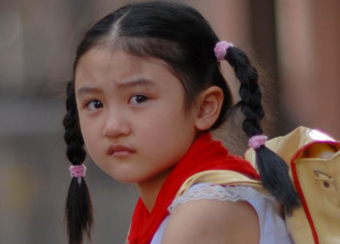陆子艺结婚的照片是真的吗 