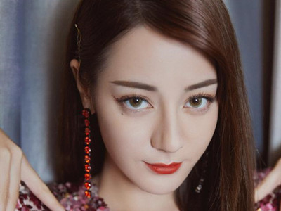 《极限挑战》迪丽热巴  这样的她你们爱吗？
