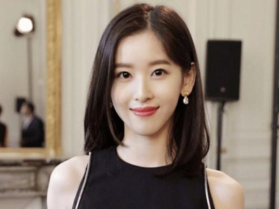 章泽天赴剑桥读书 奶茶妹妹化身霸道女总裁？