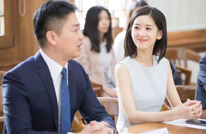 章泽天此前被曝留学剑桥大学