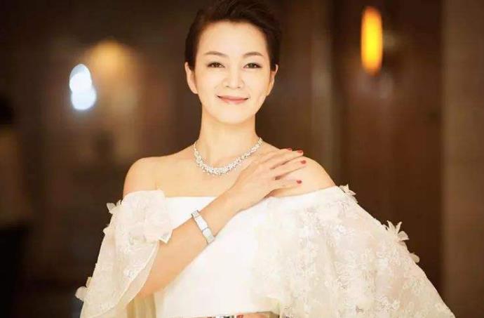 阿雅老公
