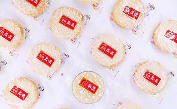 旺旺雪饼气垫与旺旺雪饼包装一样