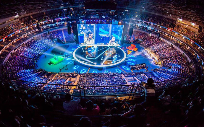 DOTA2比赛现场爆满