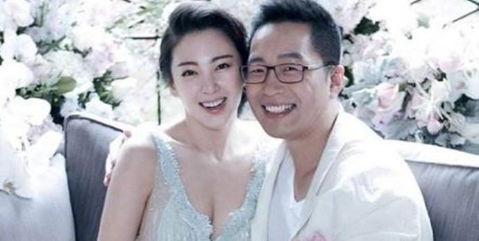 张雨绮袁巴元结婚照