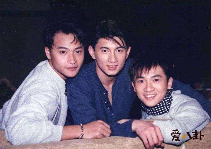 小虎队的陈志朋曾经也红极一时