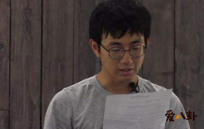 刘洛汐韦泽华
