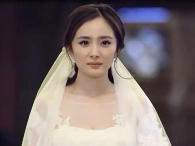 杨幂女儿小糯米 刘恺威孤身一人照顾女儿谴责杨幂