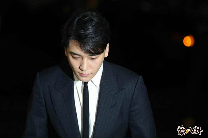 李胜利被警方召唤 