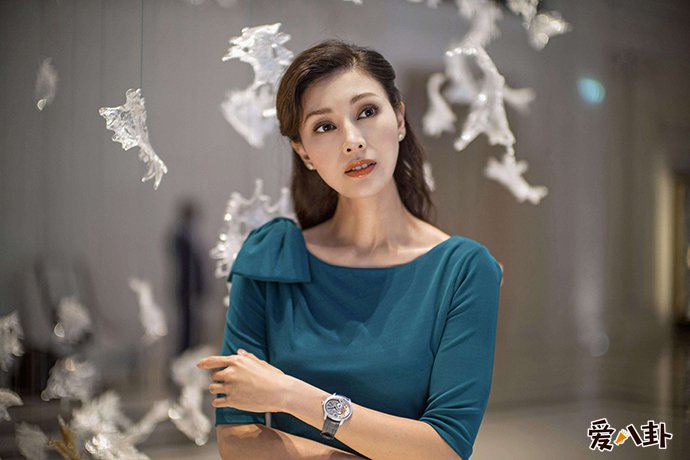 为何豪门太太会复出录制节目惹争议