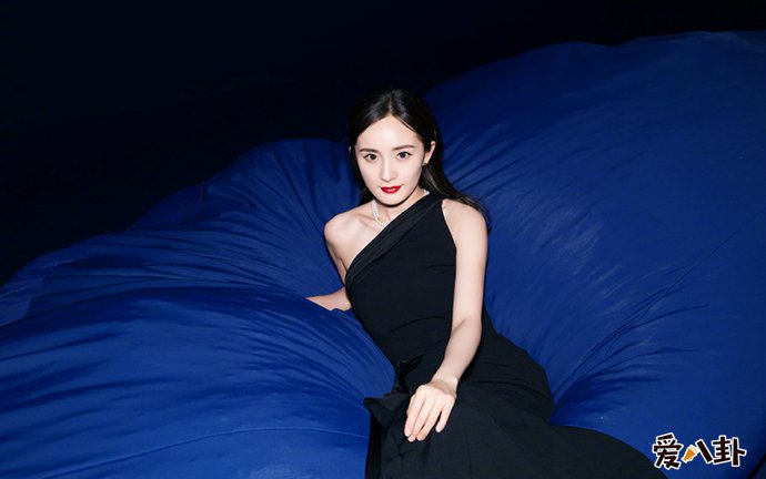 杨幂女儿心脏有问题？