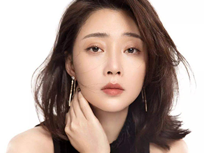 殷桃谈女演员少女感 是暗指唐嫣还是影射圈内女演员现状？