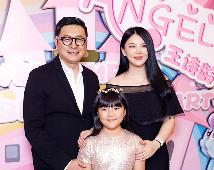 李湘为王岳伦庆生 两人真实感情如何真如网上所言那么幸福吗