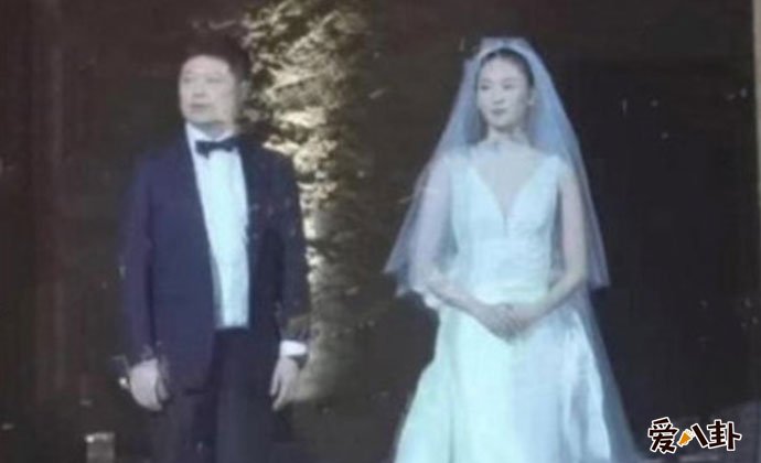童谣嫁富商老公