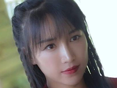 李子柒是网红吗她是谁 坐拥千万粉丝的却令人心疼