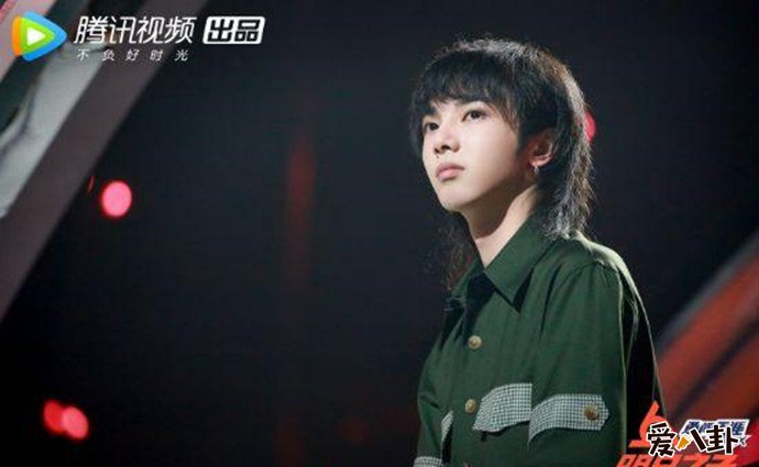 华晨宇综艺照