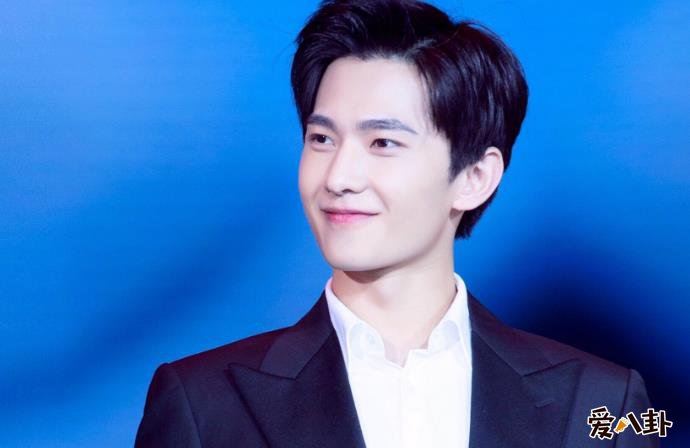 杨洋