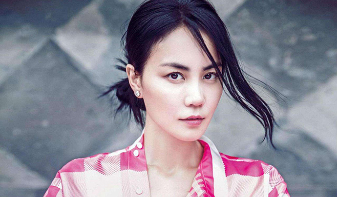 王菲现李亚鹏住所 与谢霆锋感情突变？三人终成什么关系