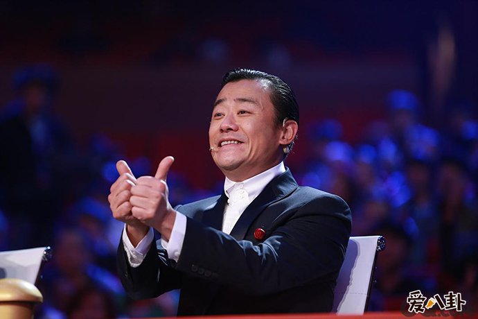 周立波为什么坐牢
