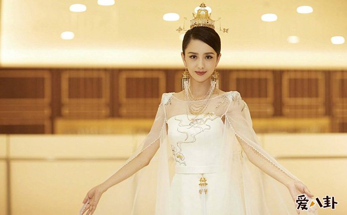 佟丽娅方回应离婚说了什么