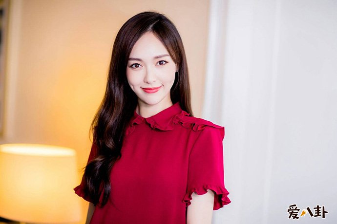 唐嫣为邱泽割腕自杀是真的吗