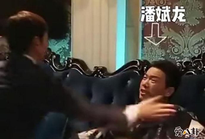 葛优扇搭档后道歉是怎么回事