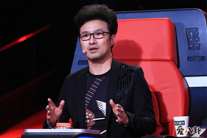 网友不喜欢汪峰的原因