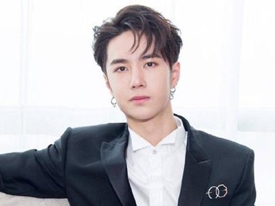 有翡孙坚扮演什么角色 他的演技足以秒杀主演王一博