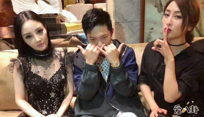 李小璐PGone马苏合影